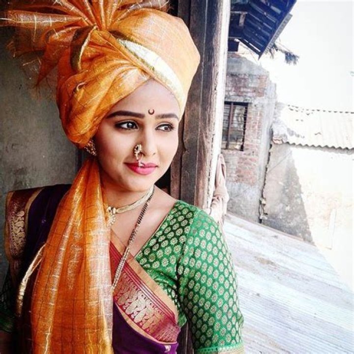 Akshaya Deodhar Wiki, Biography, Age, Height, Family, Salary & Images
